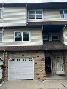 66 Eric Ln, Staten Island, NY, 10308
