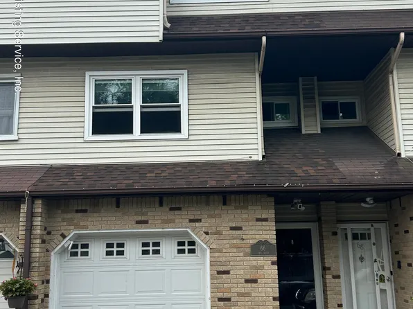 66 Eric Ln, Staten Island, NY 10308