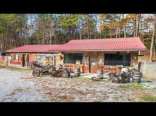 11882 Highway 68, Tellico Plains, TN 37385