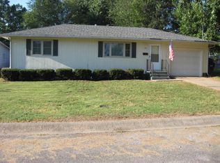 601 Elm St, Neosho, MO 64850