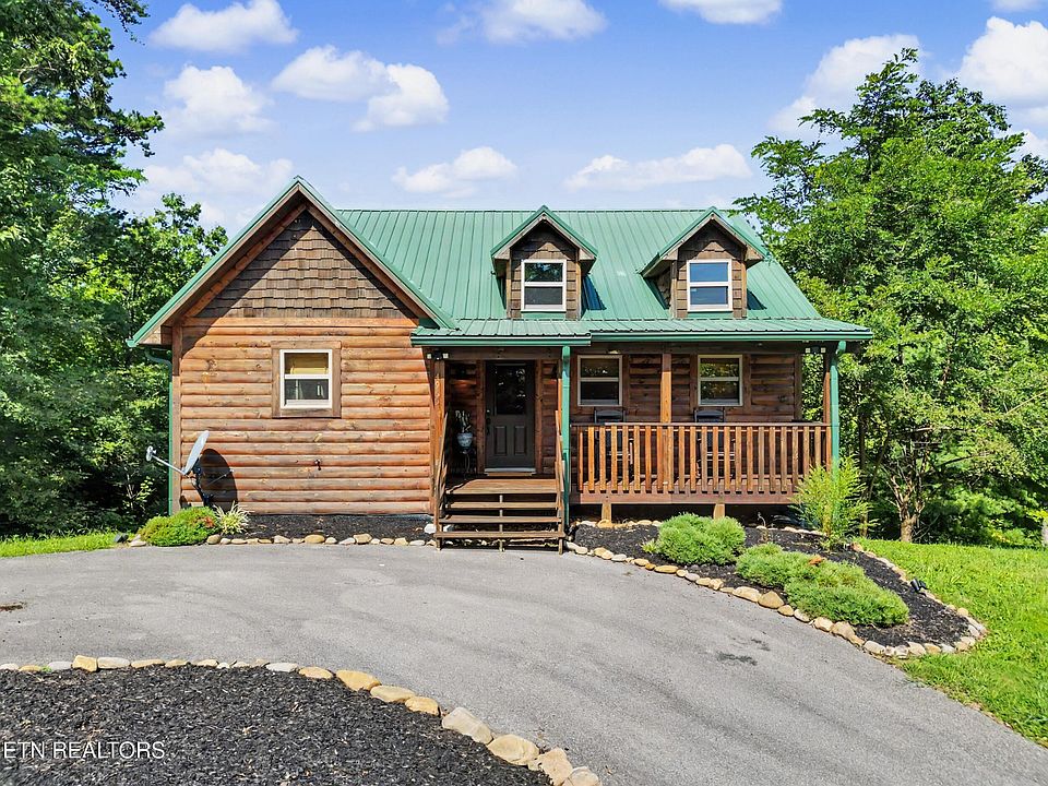 1st image of 4965 Long Rifle Rd