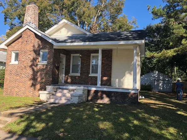 130 Apple Ave, Hampton, VA 23661