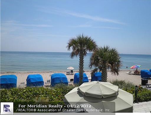 3rd image of 3550 Galt Ocean Dr APT 111