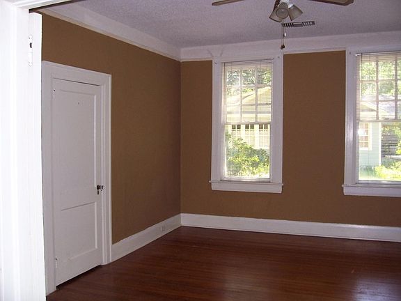 4th image of 1101 Westmoreland Ave