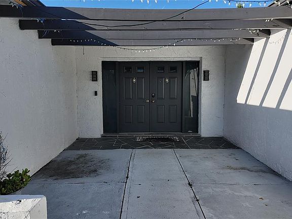 3rd image of 8214 HIXTON DRIVE