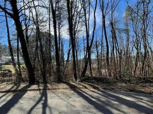 109 Annie Ln, Morristown, TN 37813