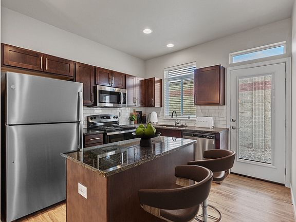 5th image of 18107 E Broadway Ave #20