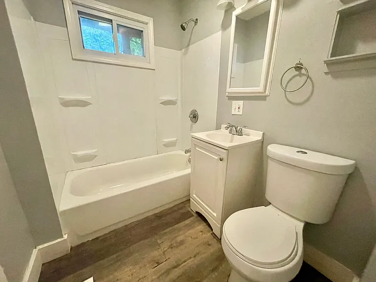 5631 Park Ave — Photo 10