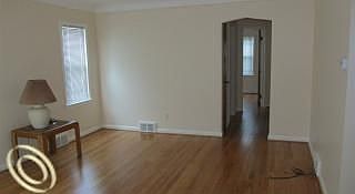 3rd image of 1608 N Connecticut Ave