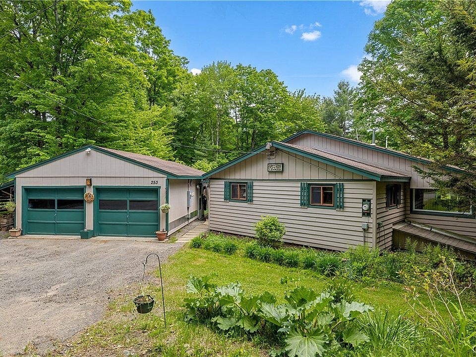 1st image of 253 Silverstone Rd