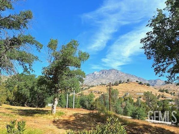 411 Old State Rd, Wofford Heights, CA 93285