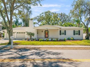 719 Riverside Dr, Tarpon Springs, FL 34689