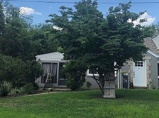 112 Congalton Rd, Pittsburgh, PA 15237