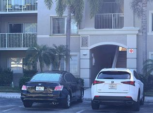 5025 Wiles Rd APT 101, Pompano Beach, FL 33073