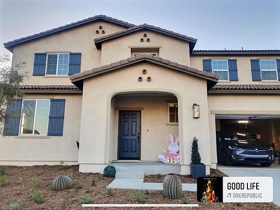 3 car tandem garage, 5 bedroom, 3 bathroom new house