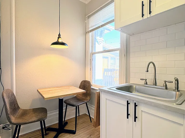 1222 N Pearl St #G — Photo 10