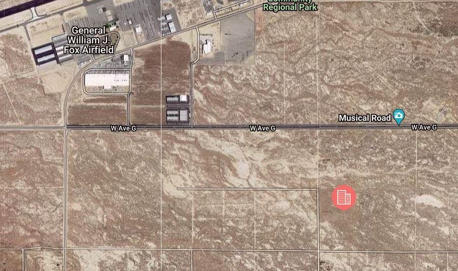 2nd image of 0 40th St W
