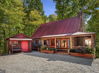 114 Hunterhill Way, Ellijay, GA 30540