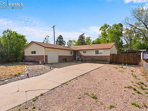 2nd image of 2408 Bandelier Dr