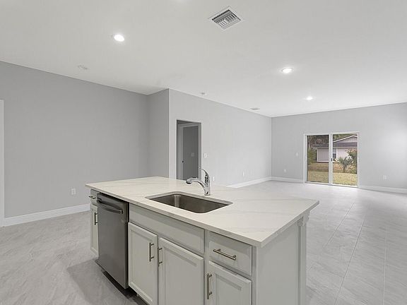 3rd image of 6215 4th Lane