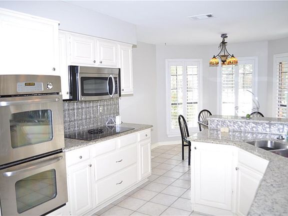 5th image of 3604 Canoncita Ln