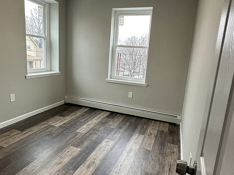 1701 S Wood Ave #3 — Photo 5