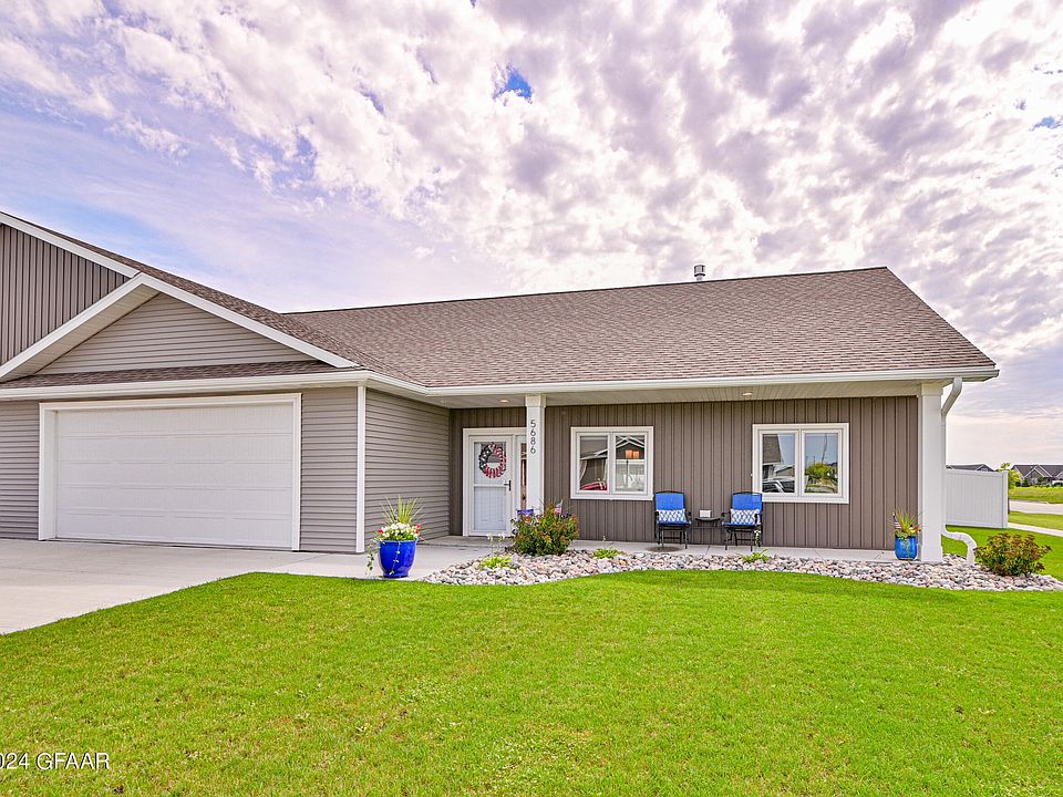 1st image of 5686 Dahl Cir