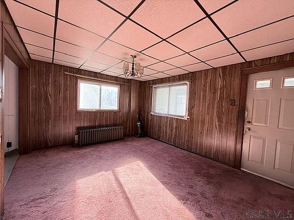 4th image of 414 Church St