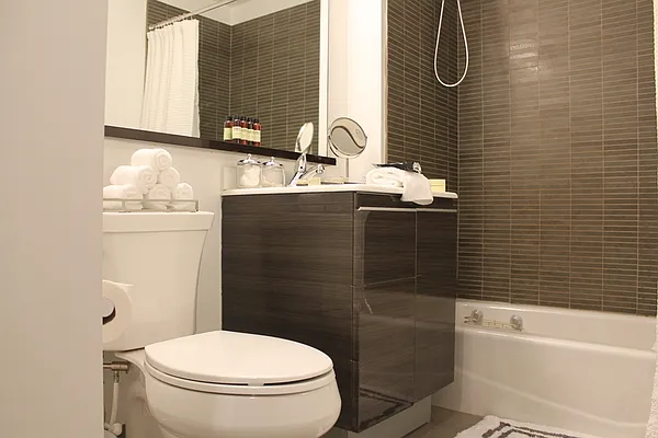 Rented by The Dermot Realty Management Company | media 20