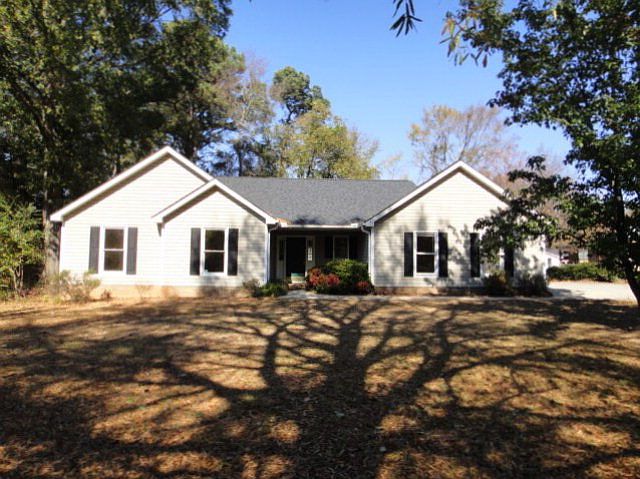 1st image of 106 Wentworth Dr