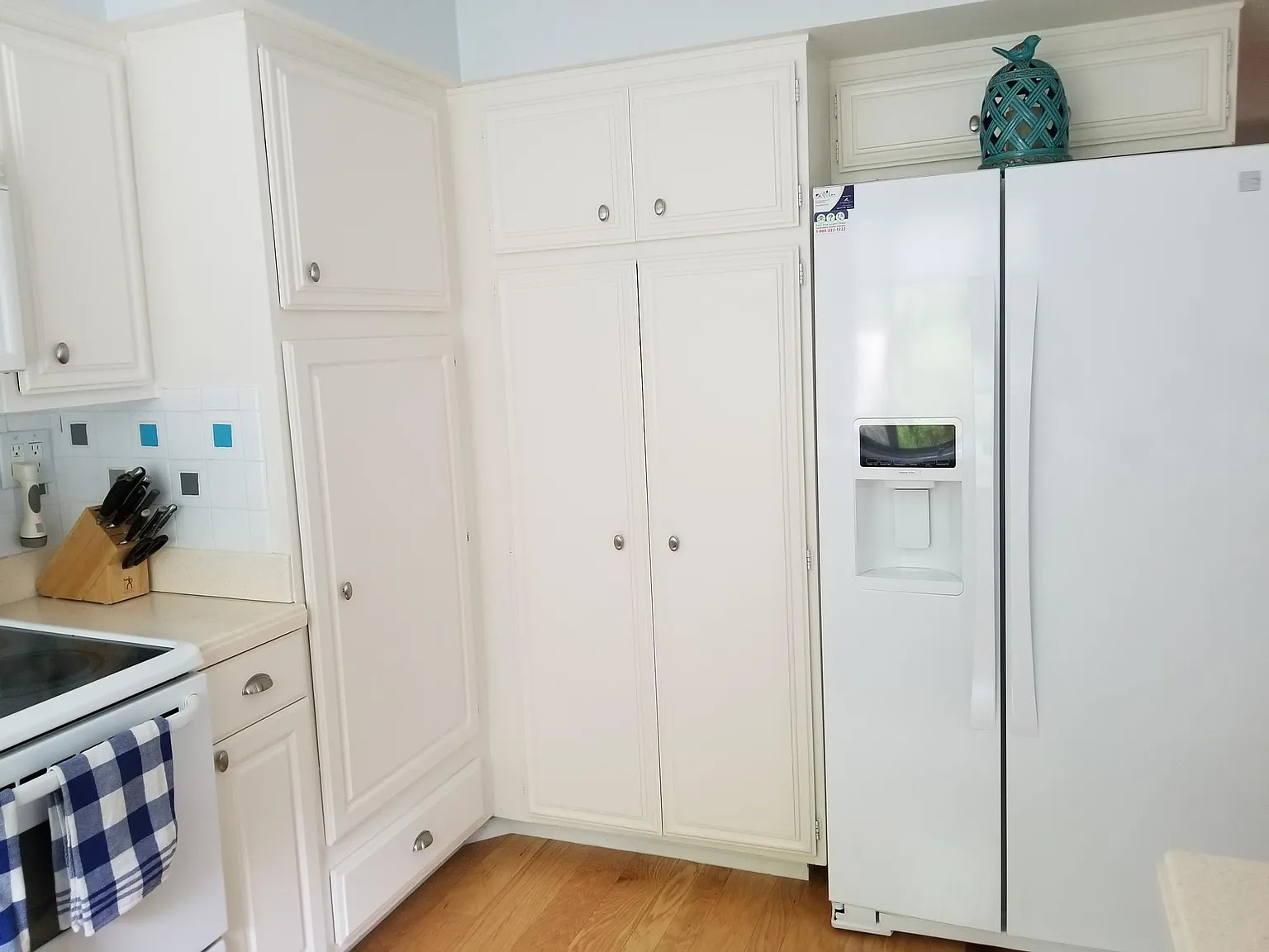 3 bed, 2.5 bath, 1550 sqft, $4,600 — Photo 3