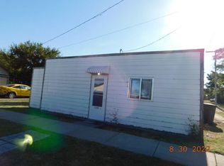 1220 1/2 W 9th St, North Platte, NE 69101