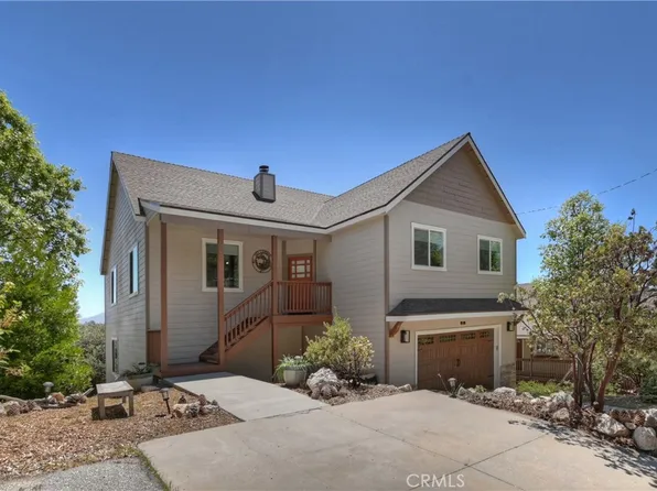 935 Madera Ln, Lake Arrowhead, CA 92352