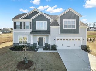 418 Canyon Ln, Waxhaw, NC 28173
