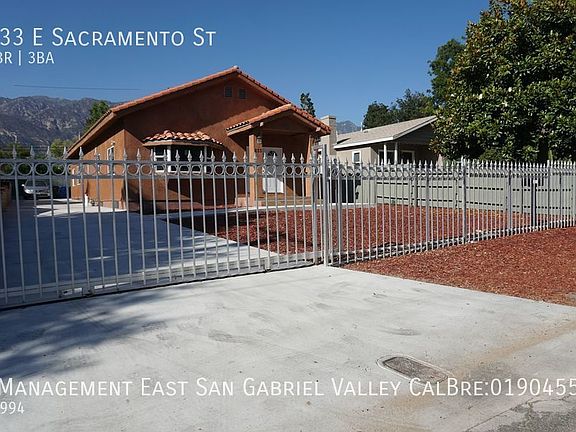 3rd image of 833 E Sacramento St
