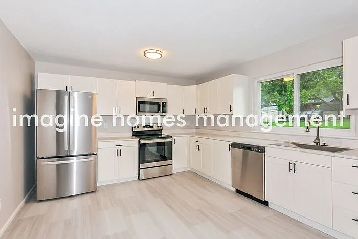 3131 Woodcliff Manor Rd — Photo 4