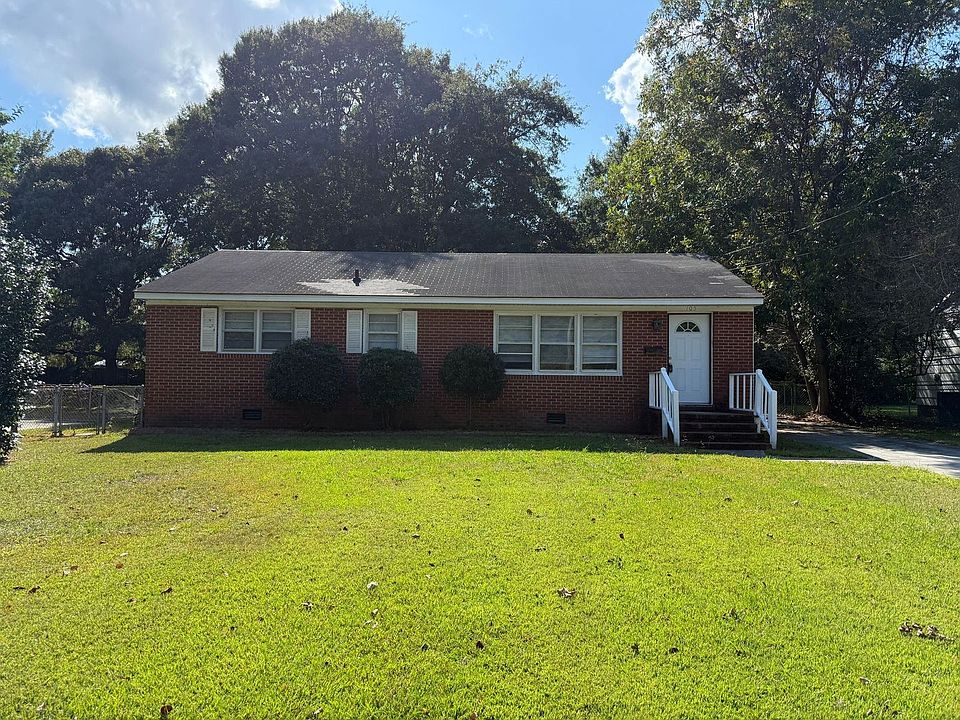 1st image of 105 Summersill Dr