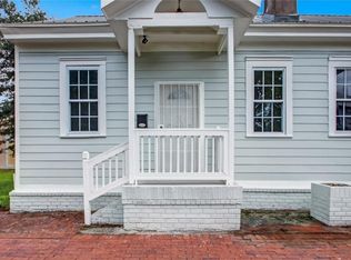 310 W Henry St, Savannah, GA 31401