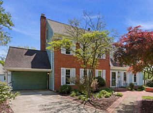 7 Pitt Ct, Rockville, MD 20850