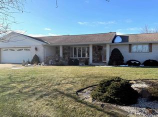 4454 E Park Dr, Bay City, MI 48706