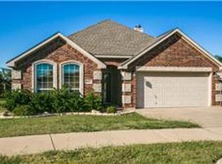 4016 Vista Greens Dr, Fort Worth, TX 76244