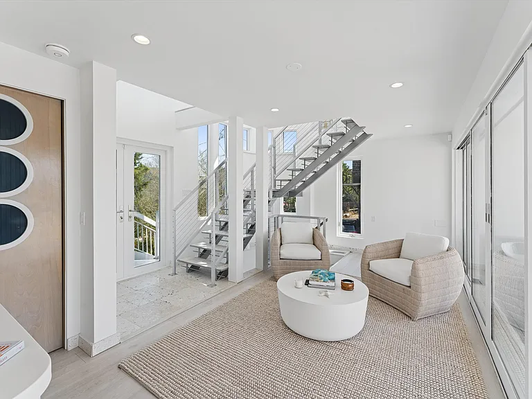 413B Dune Rd — Photo 16
