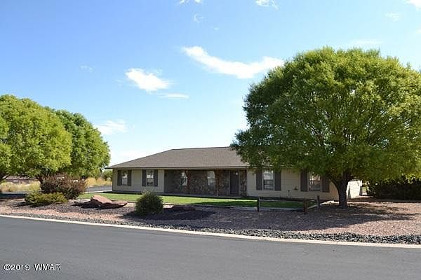1st image of 43 Lyon Gate Dr
