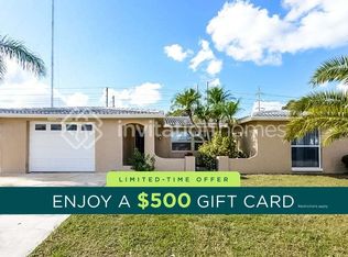 1741 Dartmouth Dr, Holiday, FL 34691