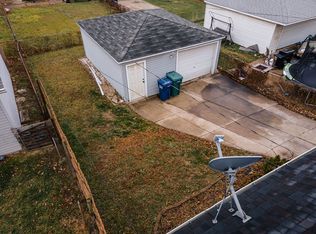 1809 Rose Ave, Lincoln Park, MI 48146