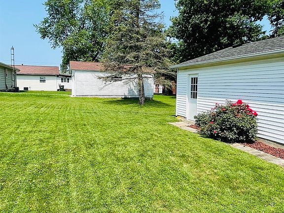 5th image of 202 W 5th St Lot 1