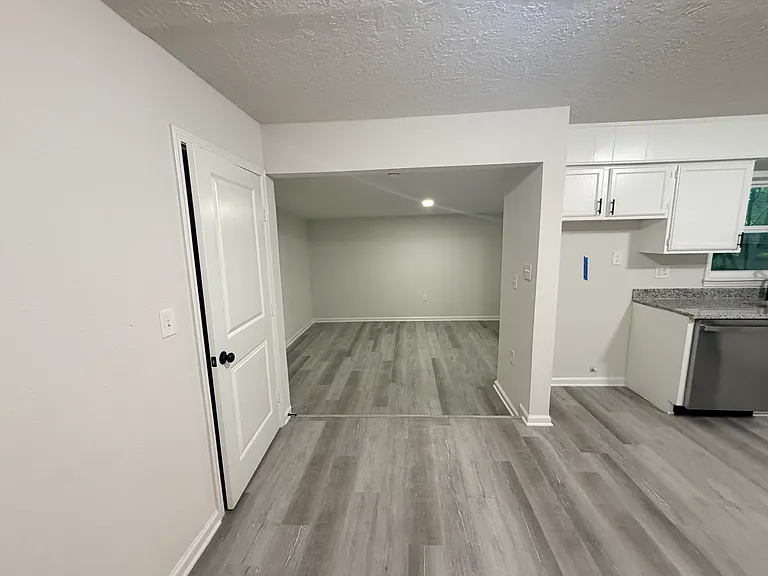 4931 Cosby St — Photo 3