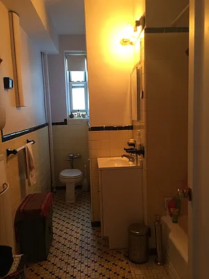 Rented by Nest Seekers International | media 28