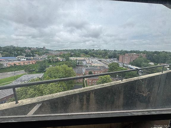 2nd image of 1523 Central Park Ave APT 16F