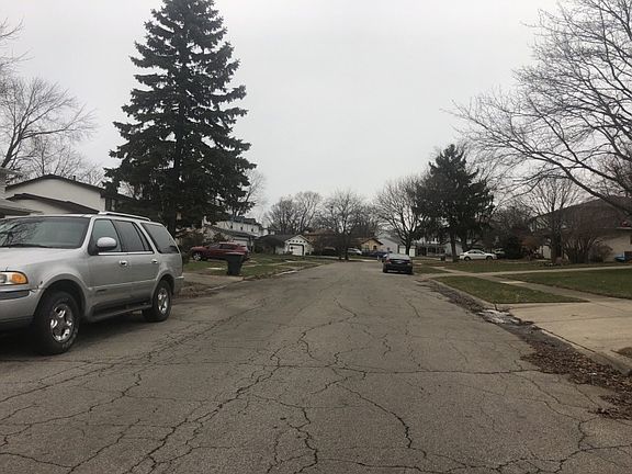4th image of 1910 Torchwood Dr